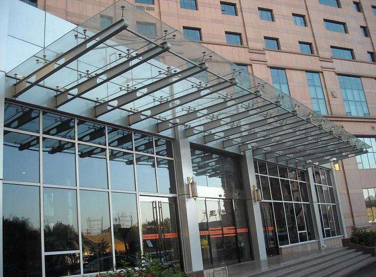 阜康单层工业厂房钢结构安装工艺流程图